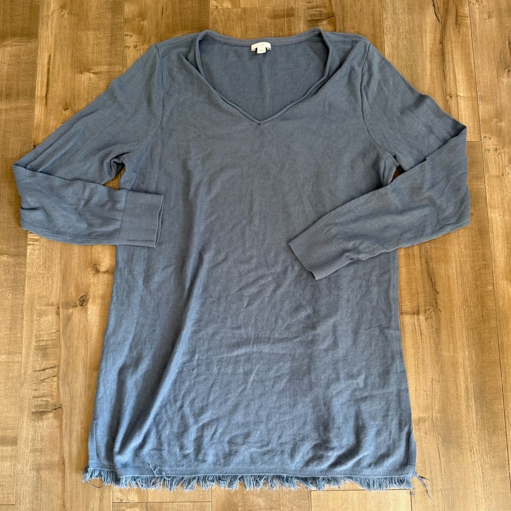 J Jill Tunic Sweater Top Women‎ Medium Fringe V-Neck Blue Fall Winter